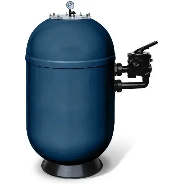 Pahlén Mundo Sandfilter, 1½–2 Zoll SV – blauer zylindrischer Tank, schwarzes Rohr und Ventil Pahlén Mundo Sandfilter, 1½–2 Zoll SV – blauer zylindrischer Tank, schwarzes Rohr und Ventil